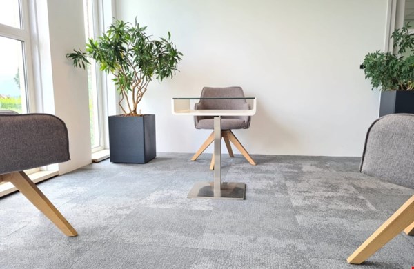 Veelgemaakte fouten bij het leggen van tapijttegels Veelgemaakte fouten bij het leggen van tapijttegels